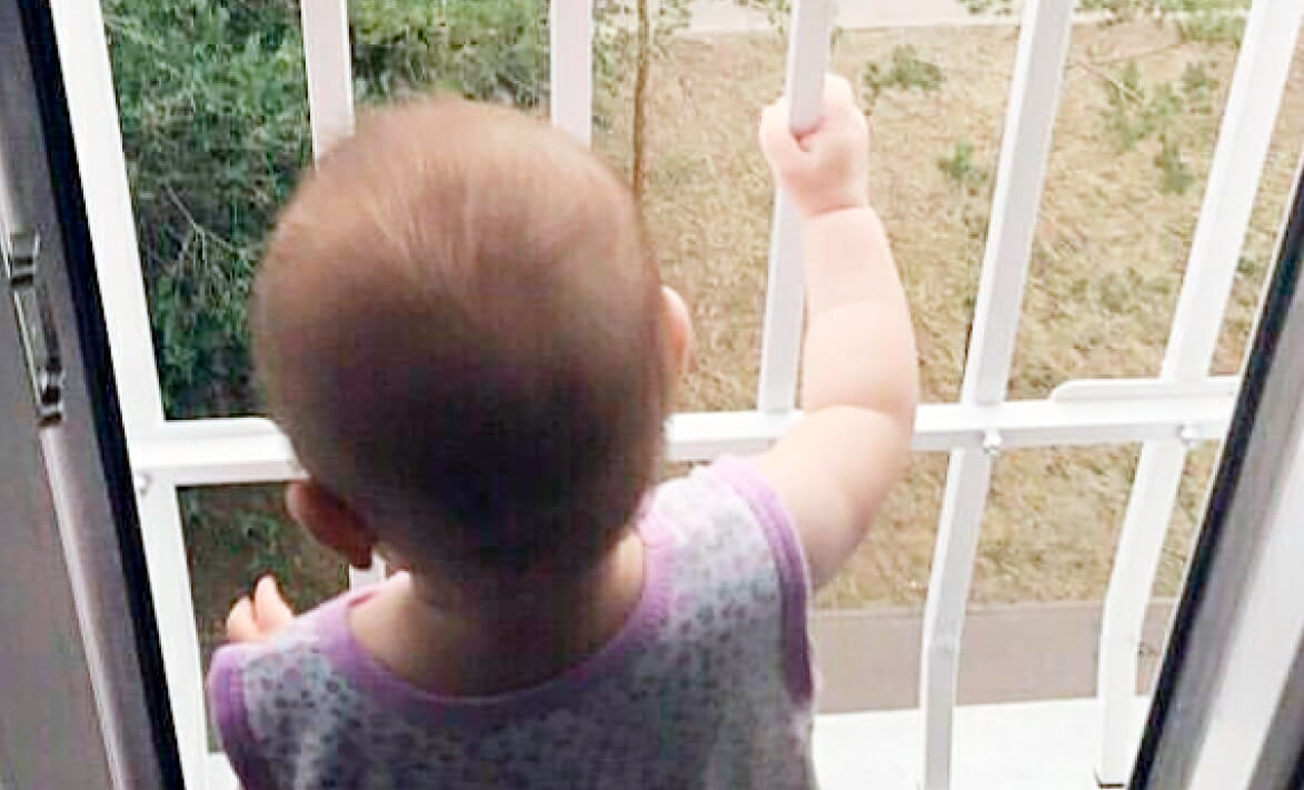 Детская решетка безопасности на окна